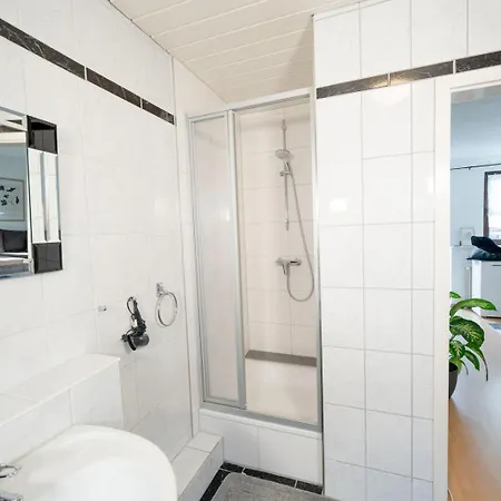 Zentrale Mit Whirpool