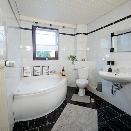 Zentrale Mit Whirpool Appartement Stade